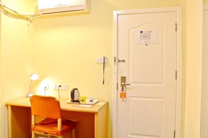 Imagen de la habitación del Hotel Home Inn Bus Station. Foto 6