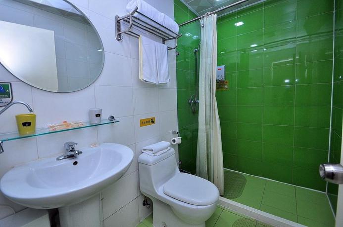 Imagen de la habitación del Hotel Home Inn Bus Station. Foto 11