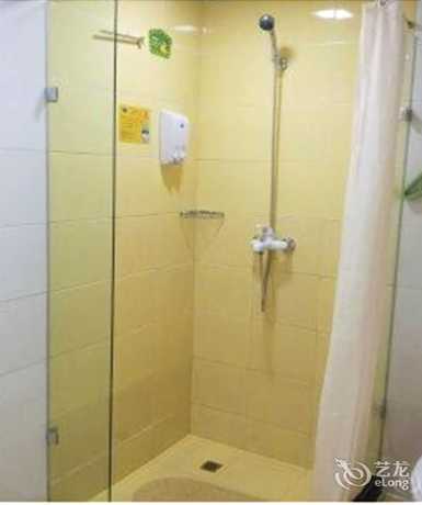 Imagen de la habitación del Hotel Home Inn Dezhou Dongfeng Middle Road. Foto 8