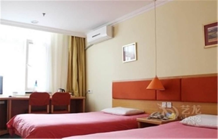 Imagen general del Hotel Home Inn Dezhou Dongfeng Middle Road. Foto 2