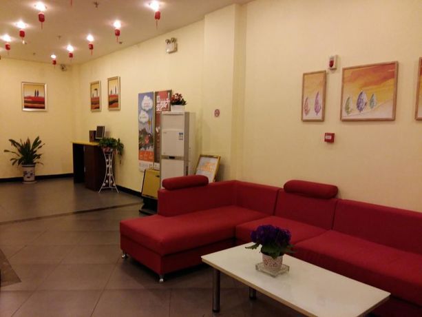 Imagen de los interiores del Hotel Home Inn East Huanhu. Foto 15