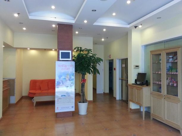 Imagen de los interiores del Hotel Home Inn. Foto 8