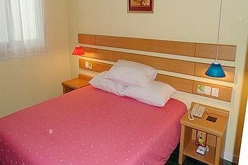 Imagen de la habitación del Hotel Home Inn Jimei University - Xiamen. Foto 6