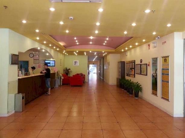 Imagen de los interiores del Hotel Home Inn Lian Ban. Foto 7