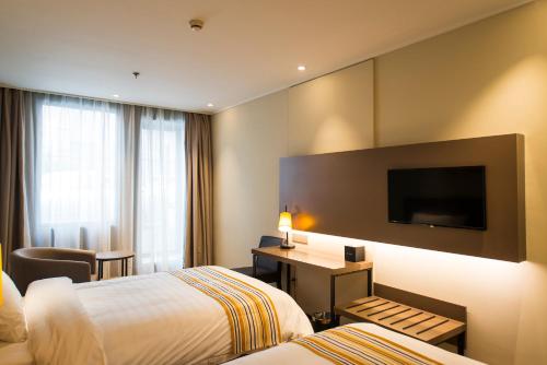 Imagen de la habitación del Hotel Home Inn Plus Shanghai Yushan Road Yuanshen Sports. Foto 6