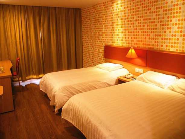Imagen de la habitación del Hotel Home Inn (Shanghai Pudong Sanlin Metro Station). Foto 7
