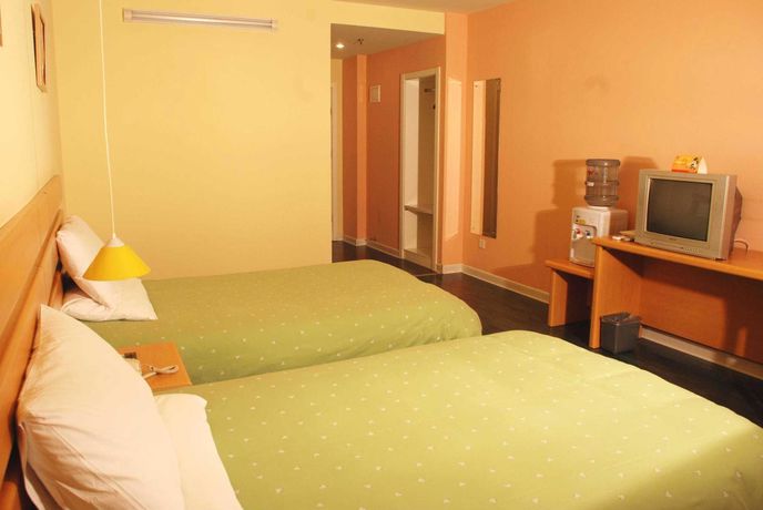 Imagen de la habitación del Hotel Home Inn Taibei Yi Road Road. Foto 7