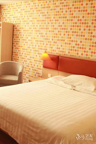 Imagen de la habitación del Hotel Home Inn Taixing Xinghuo Road. Foto 8