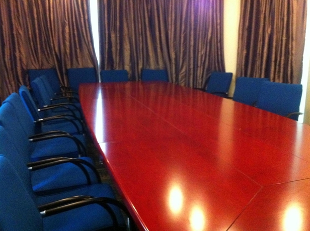 Imagen de los interiores del Hotel Home Inn Yanan West Road. Foto 16