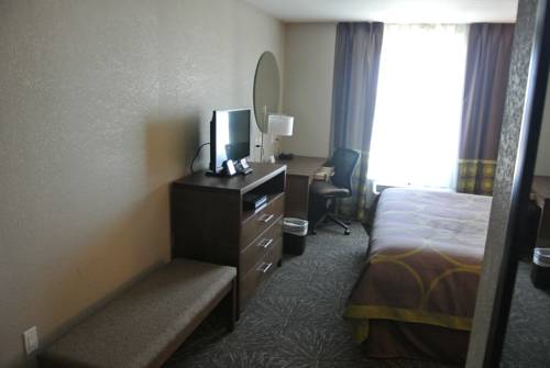 Imagen de la habitación del Hotel Home Inn and Suites Lloydminster. Foto 4