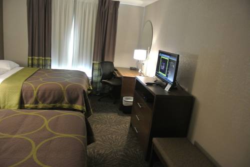 Imagen de la habitación del Hotel Home Inn and Suites Lloydminster. Foto 6