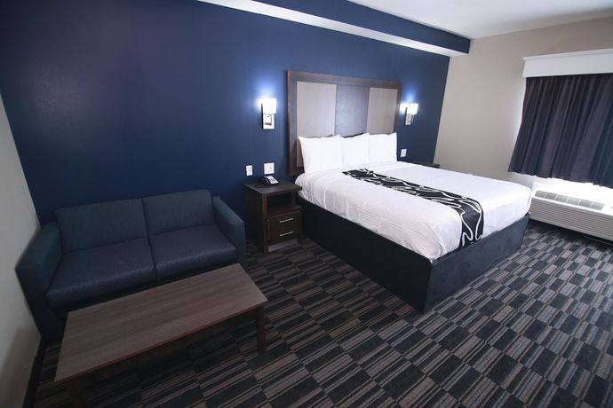 Imagen de la habitación del Hotel Home Inn and Suites, Richwood. Foto 2