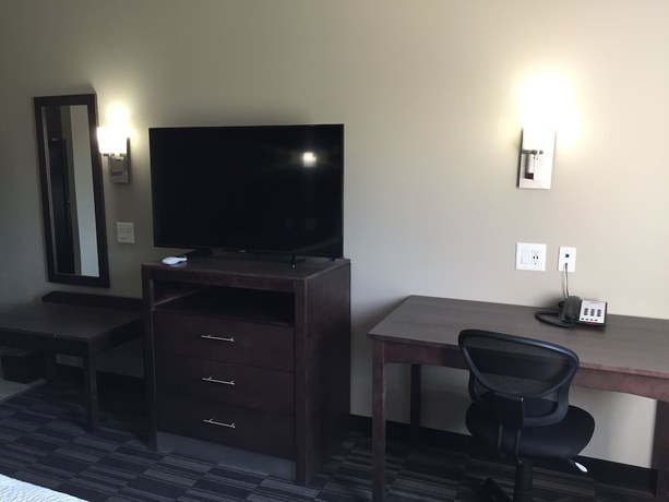 Imagen de la habitación del Hotel Home Inn and Suites, Richwood. Foto 9