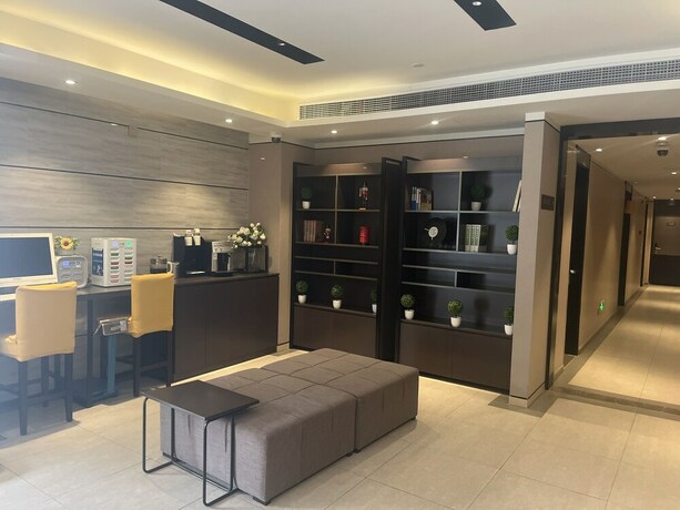 Imagen general del Hotel Home Inns Collection. Foto 11