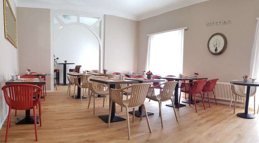 Imagen general del Hotel @ Home Locarno. Foto 1