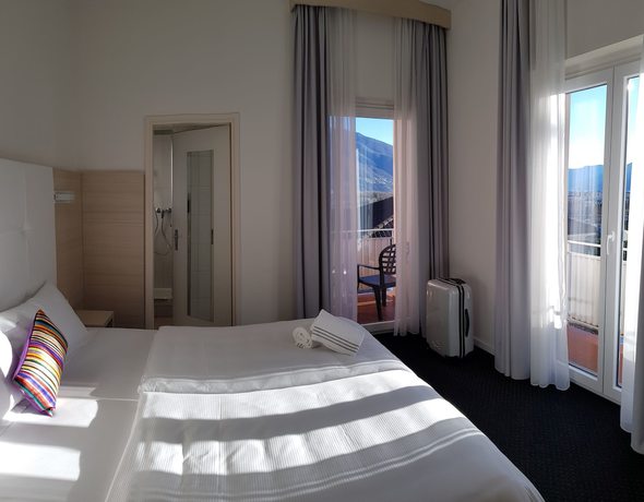 Imagen de la habitación del Hotel @ Home Locarno. Foto 5