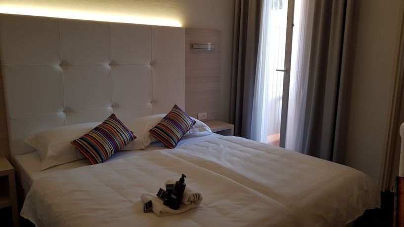 Imagen de la habitación del Hotel @ Home Locarno. Foto 16