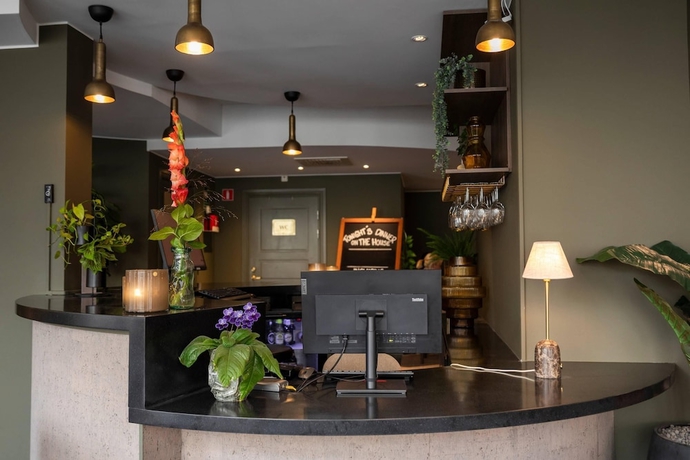 Imagen de los interiores del Hotel Home Majoren. Foto 15