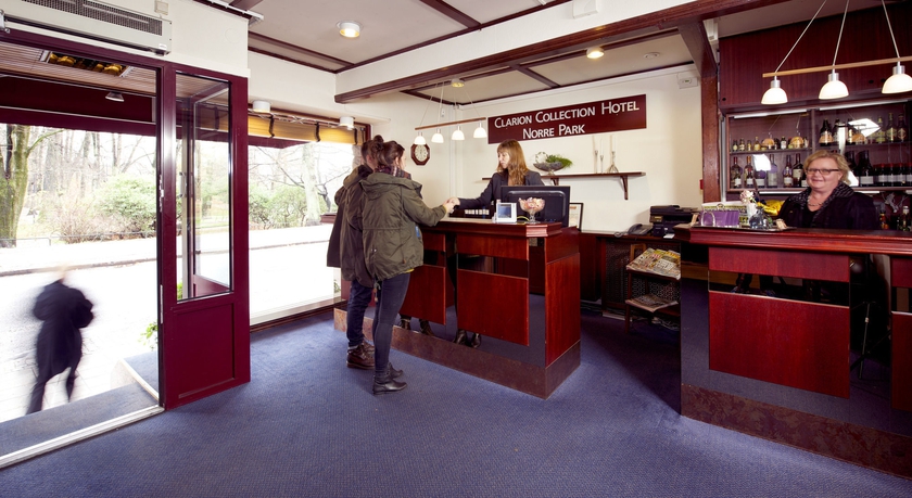 Imagen de los interiores del Hotel Home Norre Park. Foto 15