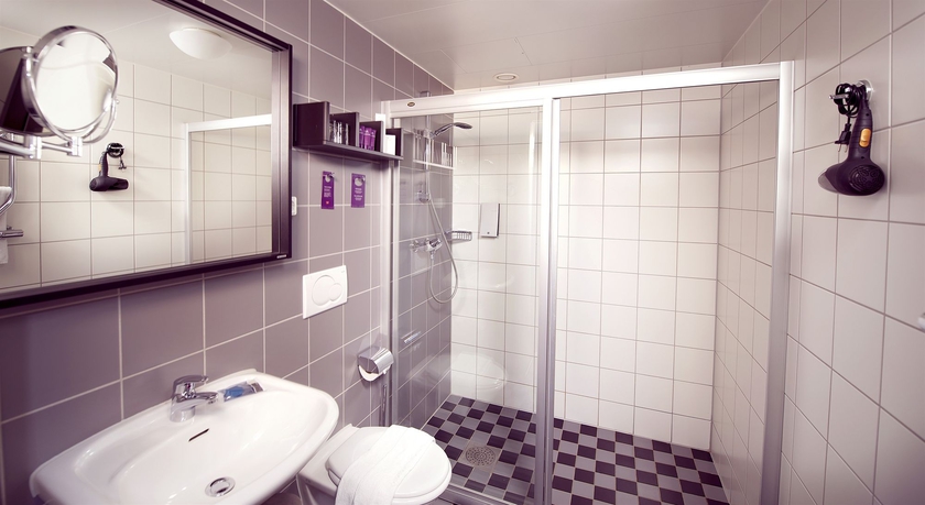 Imagen de la habitación del Hotel Home Odin. Foto 11