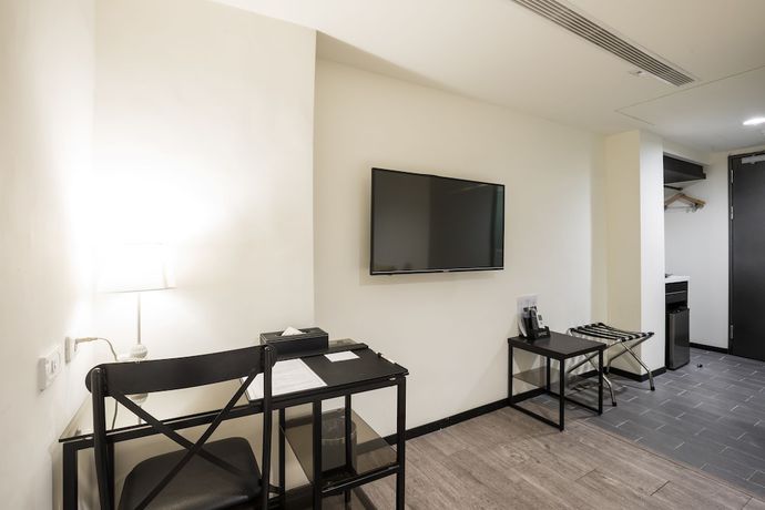 Imagen de la habitación del Hotel Home Rest. Foto 16