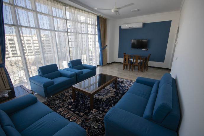 Imagen de la habitación del Hotel Home Station. Foto 2