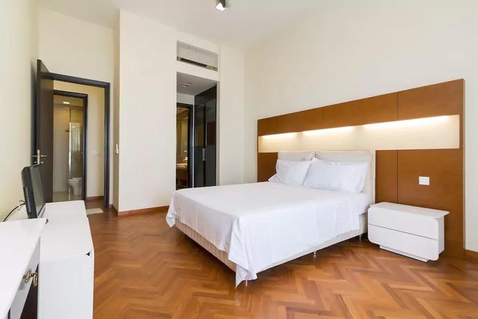 Imagen de los interiores del Hotel Home Suites By Marina. Foto 19