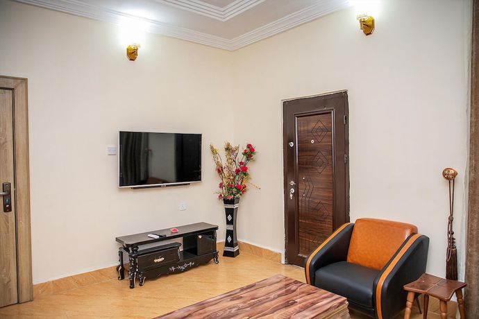 Imagen de la habitación del Hotel Home Suites and Resort. Foto 9