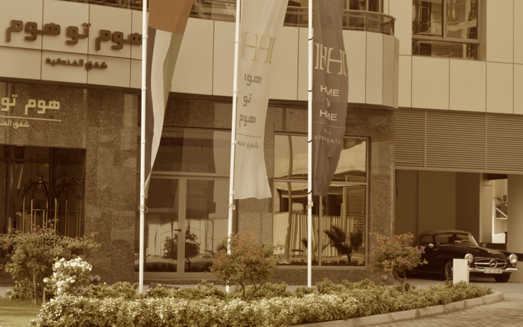 Imagen de los exteriores del Hotel Home To Home Apartments. Foto 9