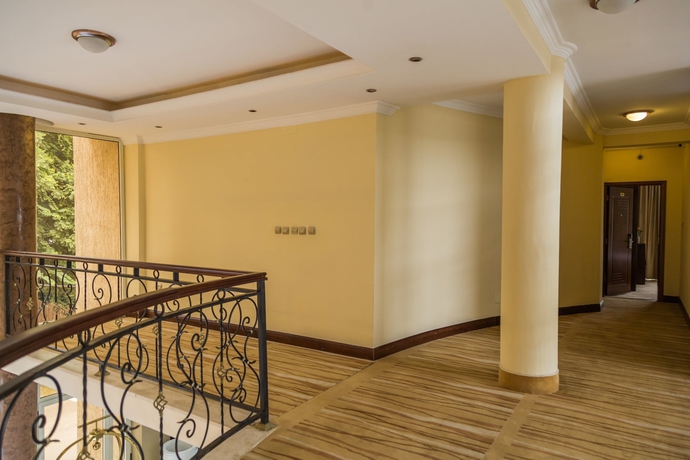 Imagen de los interiores del Hotel Home Town Addis. Foto 19