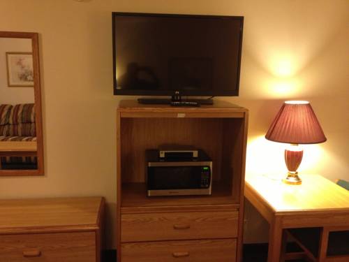 Imagen de la habitación del Hotel Home Town Inn. Foto 9