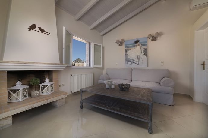 Imagen de los interiores del Hotel Home and Poetry. Foto 20