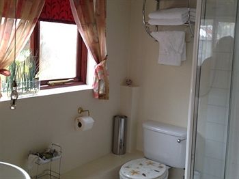 Imagen de la habitación del Hotel Home from Home Guest House. Foto 7
