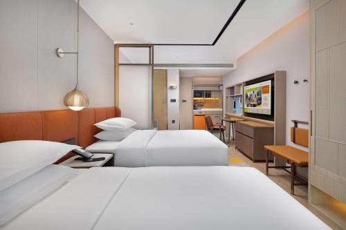 Imagen general del Hotel Home2 Suite by Hilton Rizhao Wanpingkou. Foto 6
