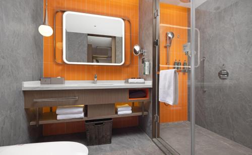 Imagen de la habitación del Hotel Home2 Suite by Hilton Xinjiang Kashgar. Foto 14