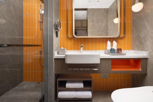 Imagen general del Hotel Home2 Suite by Meishan Dongpo. Foto 11