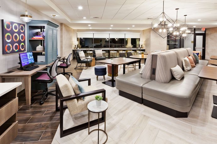 Imagen de los interiores del Hotel Home2 Suites By Hilton Alpharetta. Foto 13