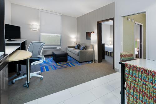 Imagen de la habitación del Hotel Home2 Suites By Hilton Austin Airport. Foto 4