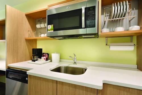 Imagen de la habitación del Hotel Home2 Suites By Hilton Baton Rouge. Foto 1