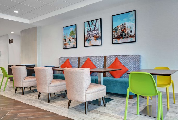 Imagen de los interiores del Hotel Home2 Suites By Hilton Bentonville Rogers. Foto 17