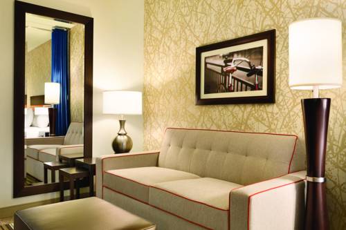 Imagen de la habitación del Hotel Home2 Suites By Hilton Birmingham Downtown. Foto 6