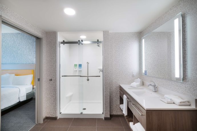 Imagen de la habitación del Hotel Home2 Suites By Hilton Brunswick. Foto 12