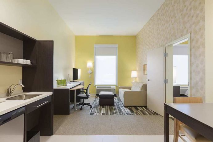 Imagen de los interiores del Hotel Home2 Suites By Hilton Canton. Foto 13
