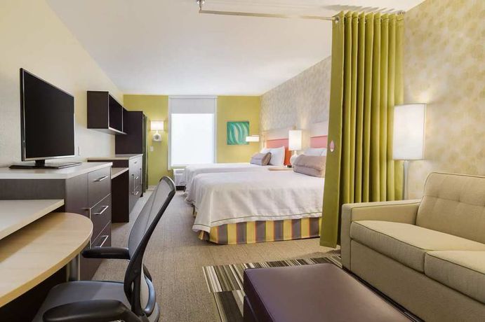 Imagen de la habitación del Hotel Home2 Suites By Hilton Canton. Foto 2