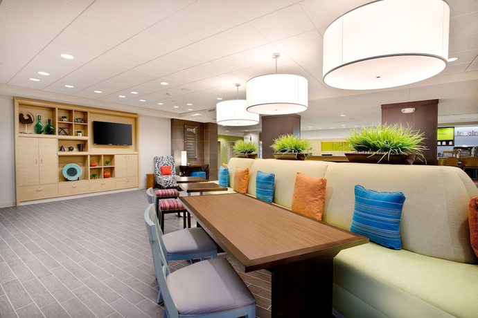 Imagen de los interiores del Hotel Home2 Suites By Hilton Chicago/schaumburg, Il. Foto 17