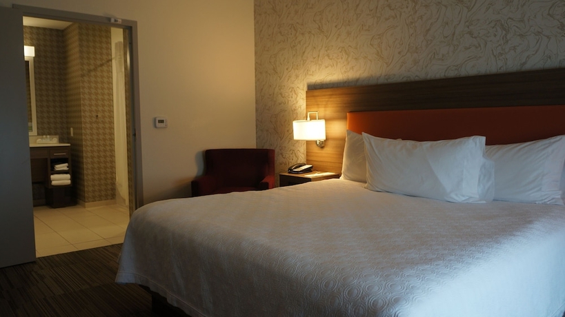 Imagen de la habitación del Hotel Home2 Suites By Hilton Clermont. Foto 3