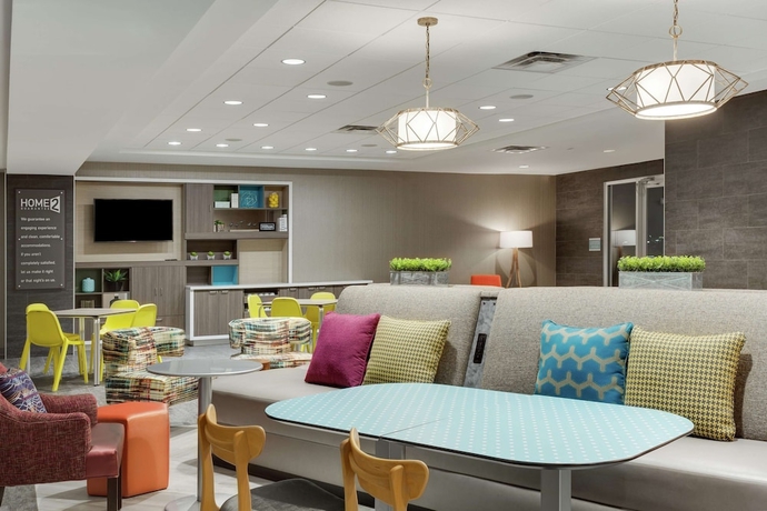 Imagen de los interiores del Hotel Home2 Suites By Hilton Clermont. Foto 18