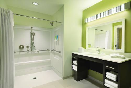 Imagen de la habitación del Hotel Home2 Suites By Hilton Cleveland Independence. Foto 5