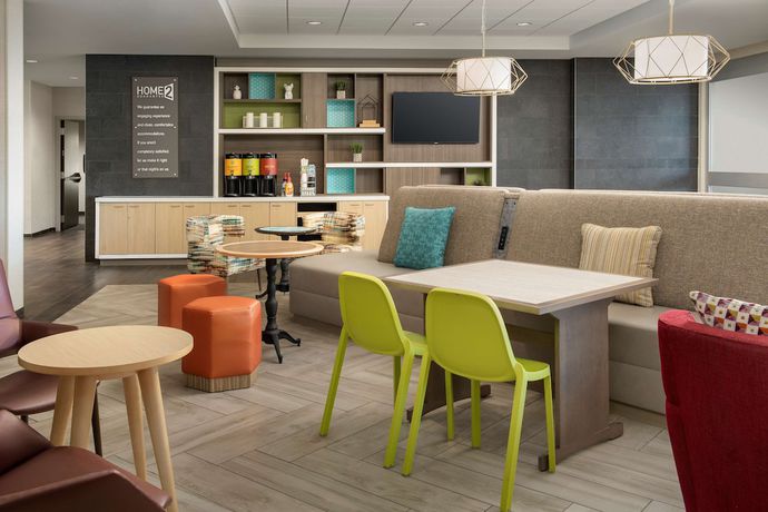 Imagen de los interiores del Hotel Home2 Suites By Hilton Clovis Fresno Airport. Foto 19