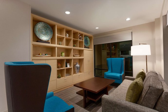 Imagen de los interiores del Hotel Home2 Suites By Hilton Denver West - Federal Center, Co. Foto 16